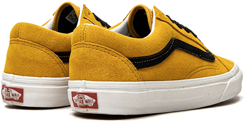 Vans Old Skool 'Oversized Lace - Kuning Tawny' VN0A38G1R0Y Lookbook Vans Old Skool 'Oversized Lace - Kuning Tawny' VN0A38G1R0Y