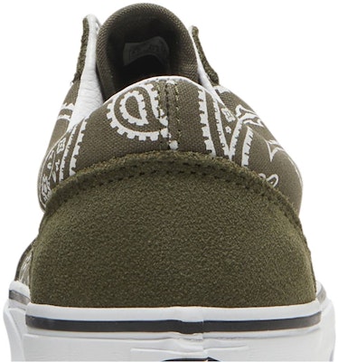 Vans Old Skool 'Peace Paisley - Grape Leaf' Kasut Lelaki VN0A5KRFB0F Sizing Vans Old Skool 'Peace Paisley - Grape Leaf' Kasut Lelaki VN0A5KRFB0F