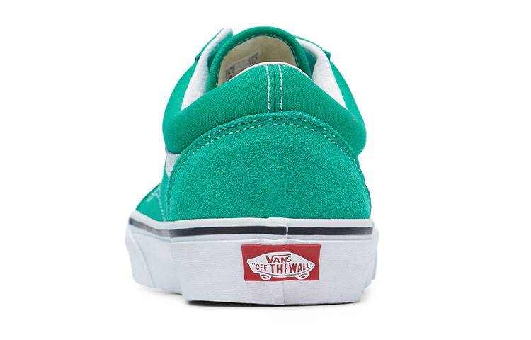 Shop Vans Old Skool '胡椒绿' 经典款 VN0A5JMI90P