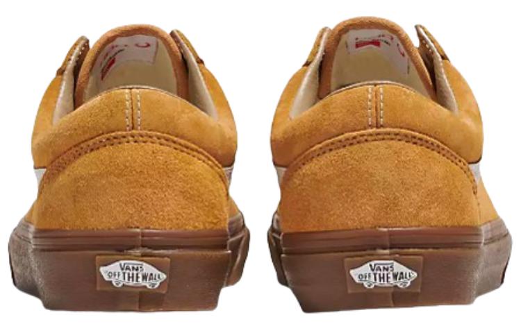 Lookbook ヴァンズ オールドスクール ピッグスエード (アンテロープガム) VN0007NT5QJ