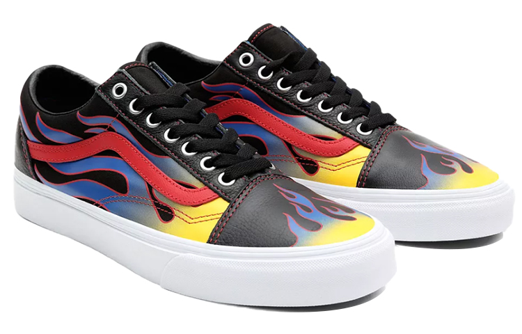 Lookbook Vans Old Skool '竞速黑' VN0A3WKT57Z