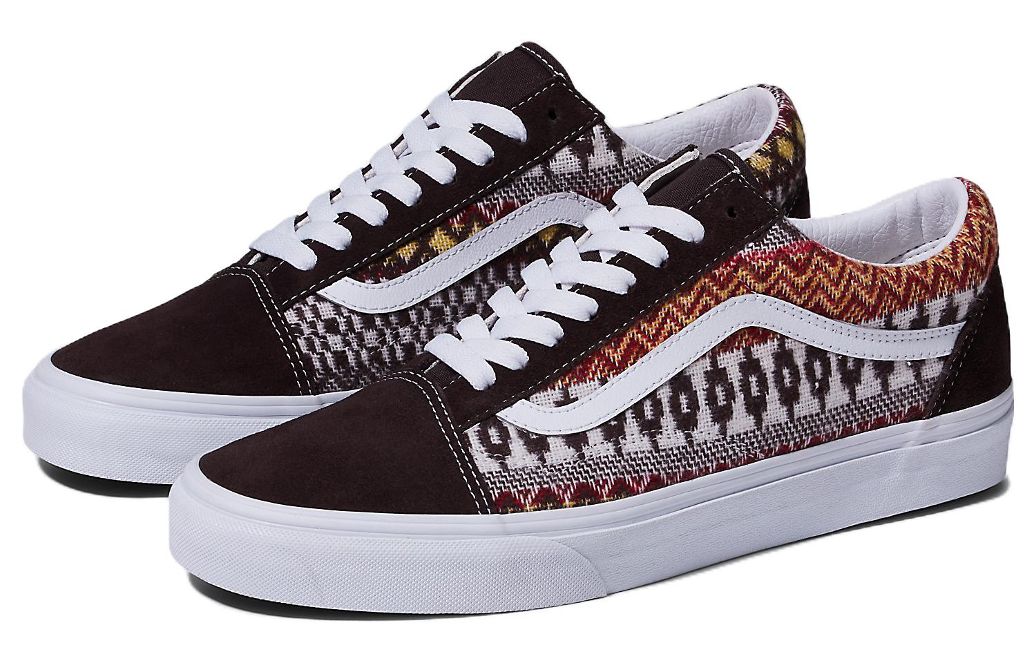 Lookbook ヴァンズ オールドスクール レッド (Vanz O-rudosuku-ru Reddo) VN0A5JMIBF0