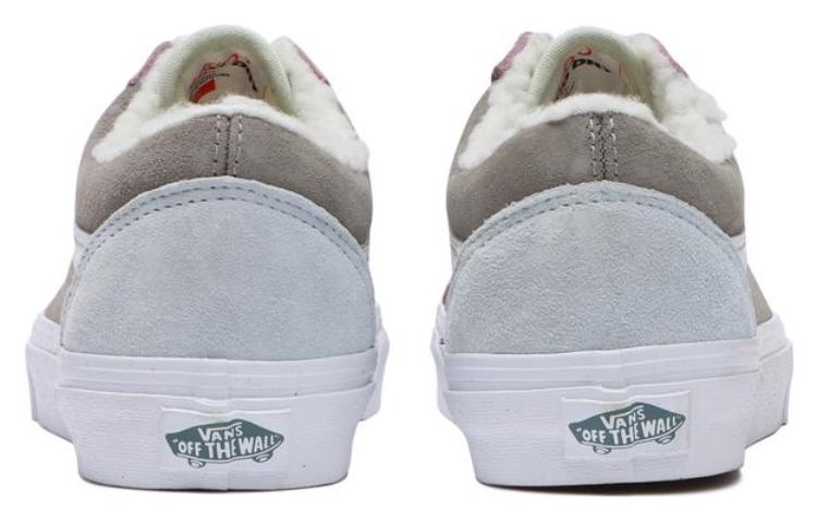 Shop Vans Old Skool 'Sherpa - Rosa Gris' VN0005UAMUL