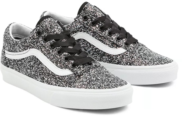 Vans 闪亮派对 Old Skool 黑白配色 VN0A5KRF8N9 Lookbook Vans 闪亮派对 Old Skool 黑白配色 VN0A5KRF8N9