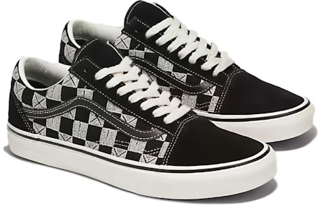 반스 올드스쿨 스티치 체커보드 (Stitch Checkerboard는 영어로 유지) VN000CP5BM8 Lookbook 반스 올드스쿨 스티치 체커보드 (Stitch Checkerboard는 영어로 유지) VN000CP5BM8