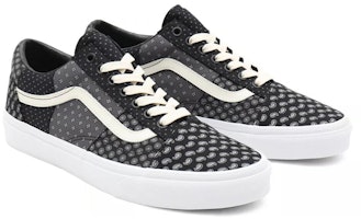 반스 올드스쿨 "타이다이 패치워크" VN0A3WKT9XJ Lookbook 반스 올드스쿨 "타이다이 패치워크" VN0A3WKT9XJ