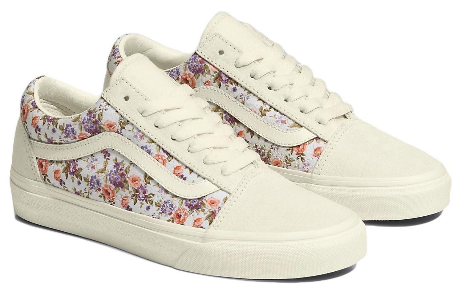 Shop Vans Old Skool 'Vintage Floral' Bunga Vintage VN0007NTFS8