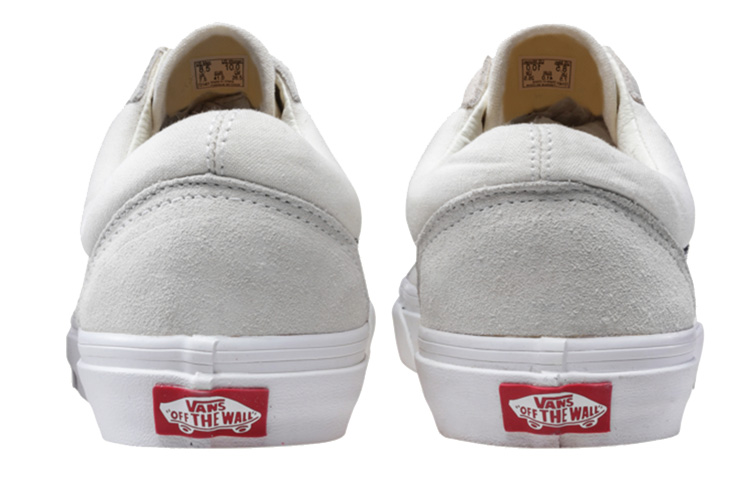 Shop Vans Old Skool '復古白' VN0A38G1QKK
