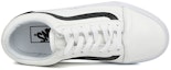 Shop Vans Old Skool Kulit 'Putih Hitam' VN0A31Z9LAP
