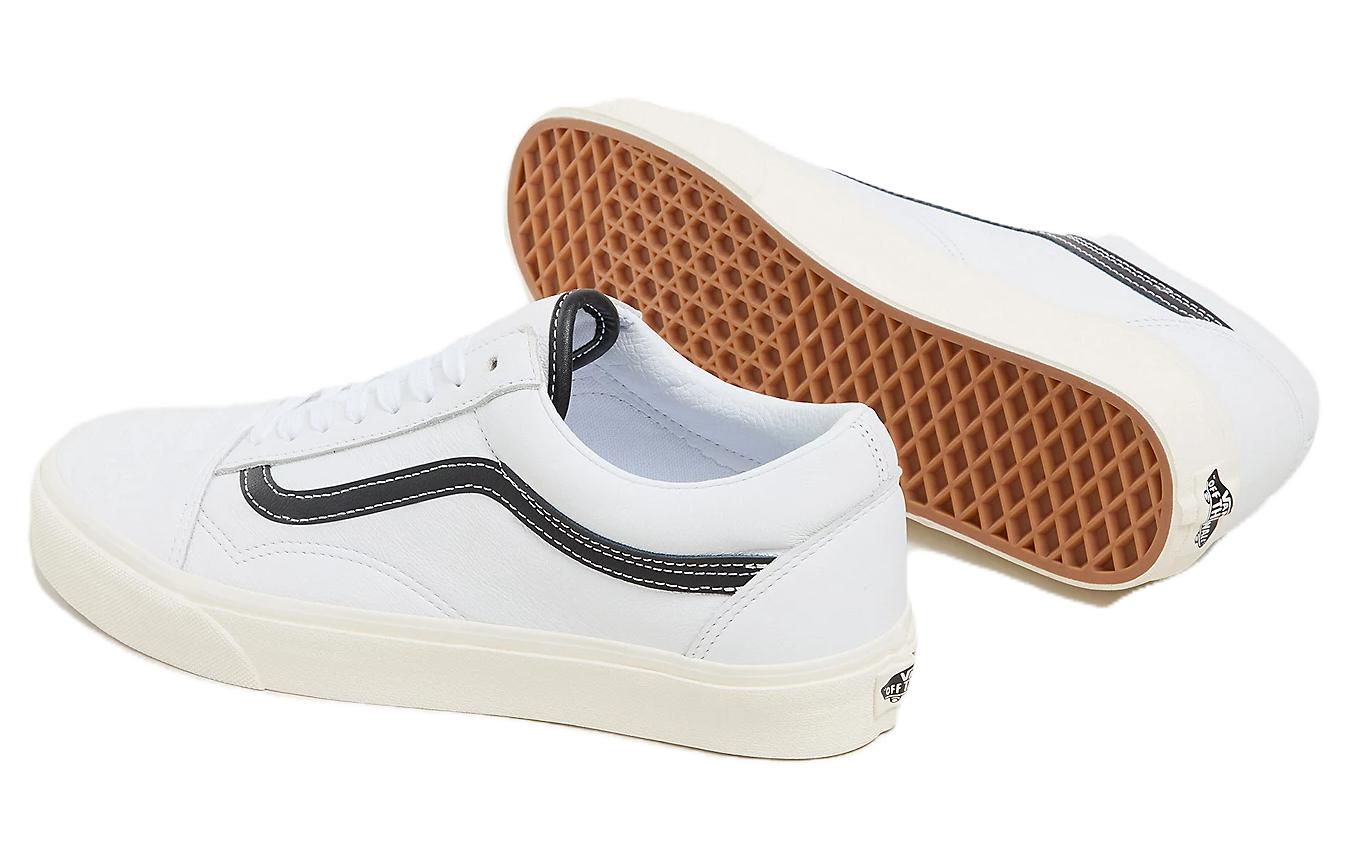 Shop Vans 經典滑板鞋 '白黑皮革' VN0007NTYB2