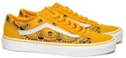 Order Vans Old Skool Gaya Bandana 'Kuning' VN0A54F642T