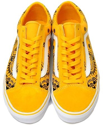 Vans Old Skool Gaya Bandana 'Kuning' VN0A54F642T Lookbook Vans Old Skool Gaya Bandana 'Kuning' VN0A54F642T