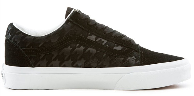 반스 올드스쿨 블랙 하운드투스 (50 characters) VN0A38G19XA Order 반스 올드스쿨 블랙 하운드투스 (50 characters) VN0A38G19XA