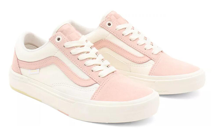 Lookbook Vans Old Skool BMX 'Angie Marino' VN0A5JIP9BE