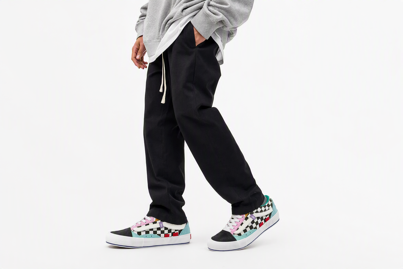 Order Vans Old Skool Cap LX ''Regrind Holiday'' Sneaker VN0A45K1VZV