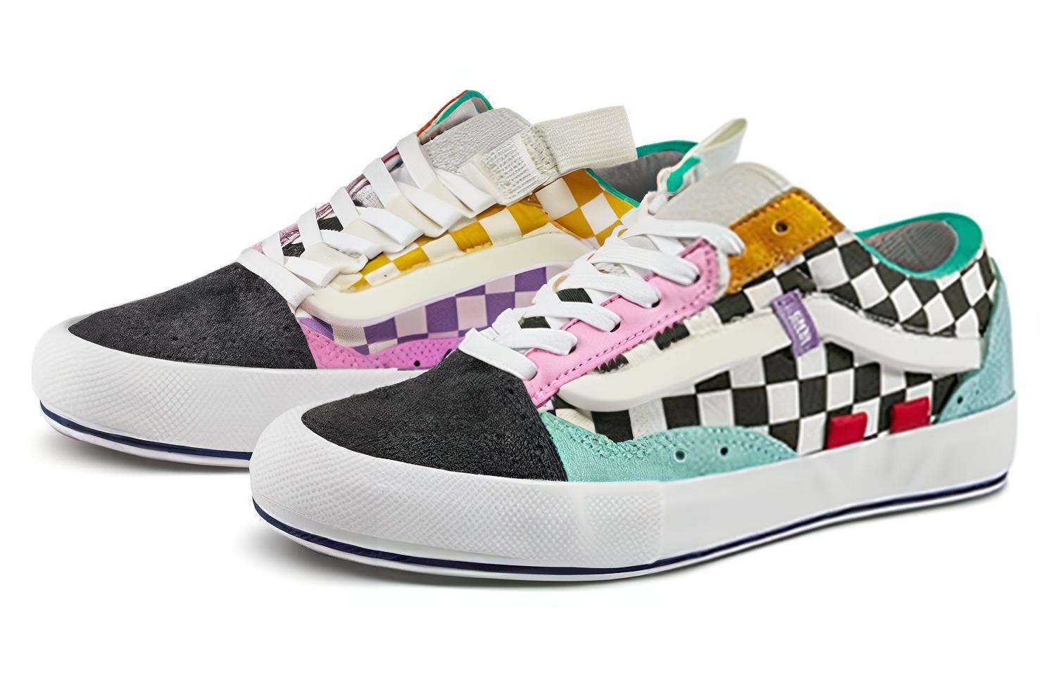 Shop Vans Old Skool Cap LX ''Regrind Holiday'' Sneaker VN0A45K1VZV