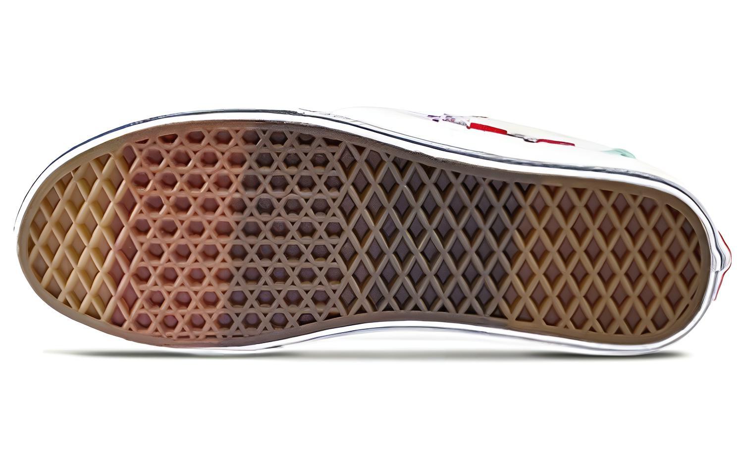 Sizing Vans Old Skool Cap LX ''Regrind Holiday'' Sneaker VN0A45K1VZV