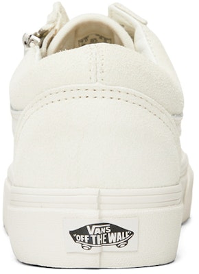 Sepatu Skateboard Kasual Vans Old Skool Putih VN0A3493A4G1 Purchase Sepatu Skateboard Kasual Vans Old Skool Putih VN0A3493A4G1