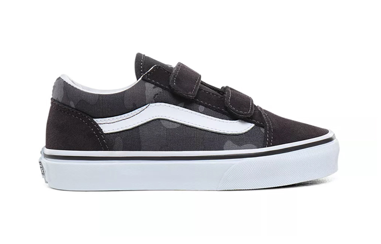 Order Vans 经典低帮黑色滑板鞋 VN0A4BUVTZ6
