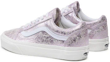 Shop Vans Old Skool 經典萬用 低筒休閒板鞋 女款 粉色