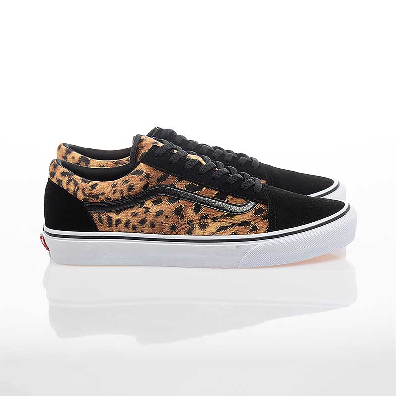 Vans Old Skool Classic Skate Shoes