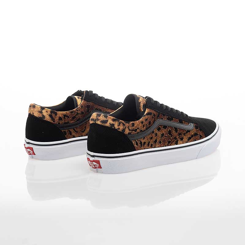 Lookbook Vans Old Skool 经典滑板鞋 V221305021