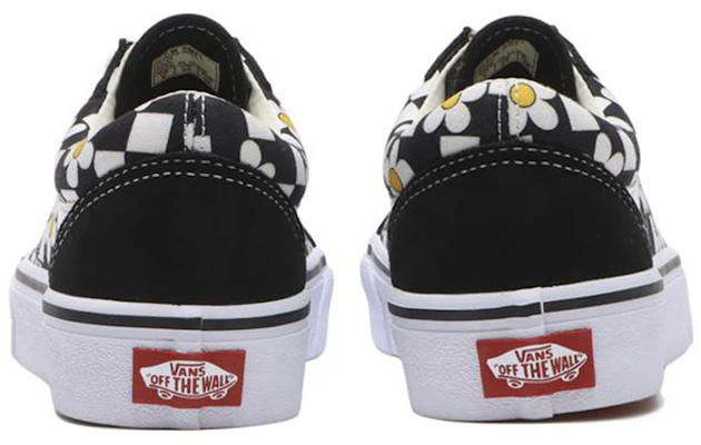 Vans Old Skool Kasut Skate Klasik V261305002 Lookbook Vans Old Skool Kasut Skate Klasik V261305002
