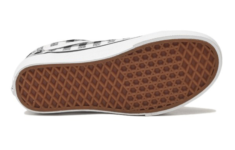 Shop 반스 올드스쿨 블랙앤화이트 체크 (Vans Old Skool Black & White Check) VN0A38G1SIX