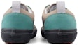 Shop Vans Old Skool GTX MTE 'Evergreen' Lelaki dan Wanita kasut sneakers. VN0A3MUPR1Z