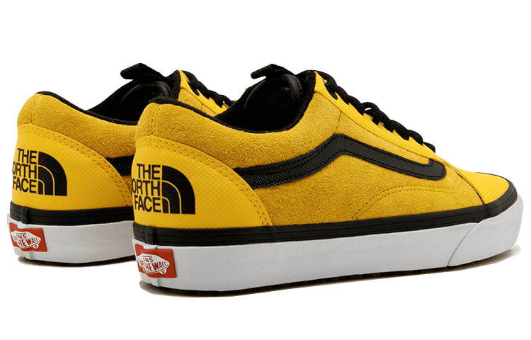 Shop Vans Old Skool MTE DX ''Geel Wit'' VN0A348GQWI(YC)