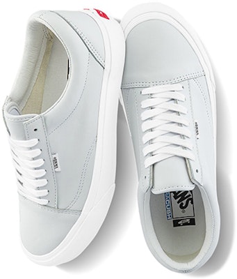 Vans Old Skool NS VLT LX 'True White' Putih Tulen VN0A4UVQL3H Shop Vans Old Skool NS VLT LX 'True White' Putih Tulen VN0A4UVQL3H