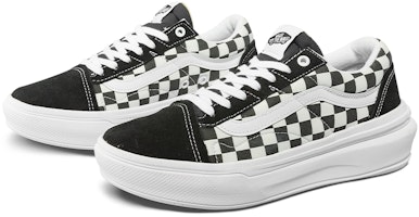 Vans Old Skool Overt CC 'Hitam' VN0A7Q5E95Y Lookbook Vans Old Skool Overt CC 'Hitam' VN0A7Q5E95Y