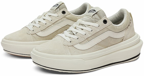 范斯Old Skool Overt Plus CC VN0A4BVLBWQ Lookbook 范斯Old Skool Overt Plus CC VN0A4BVLBWQ