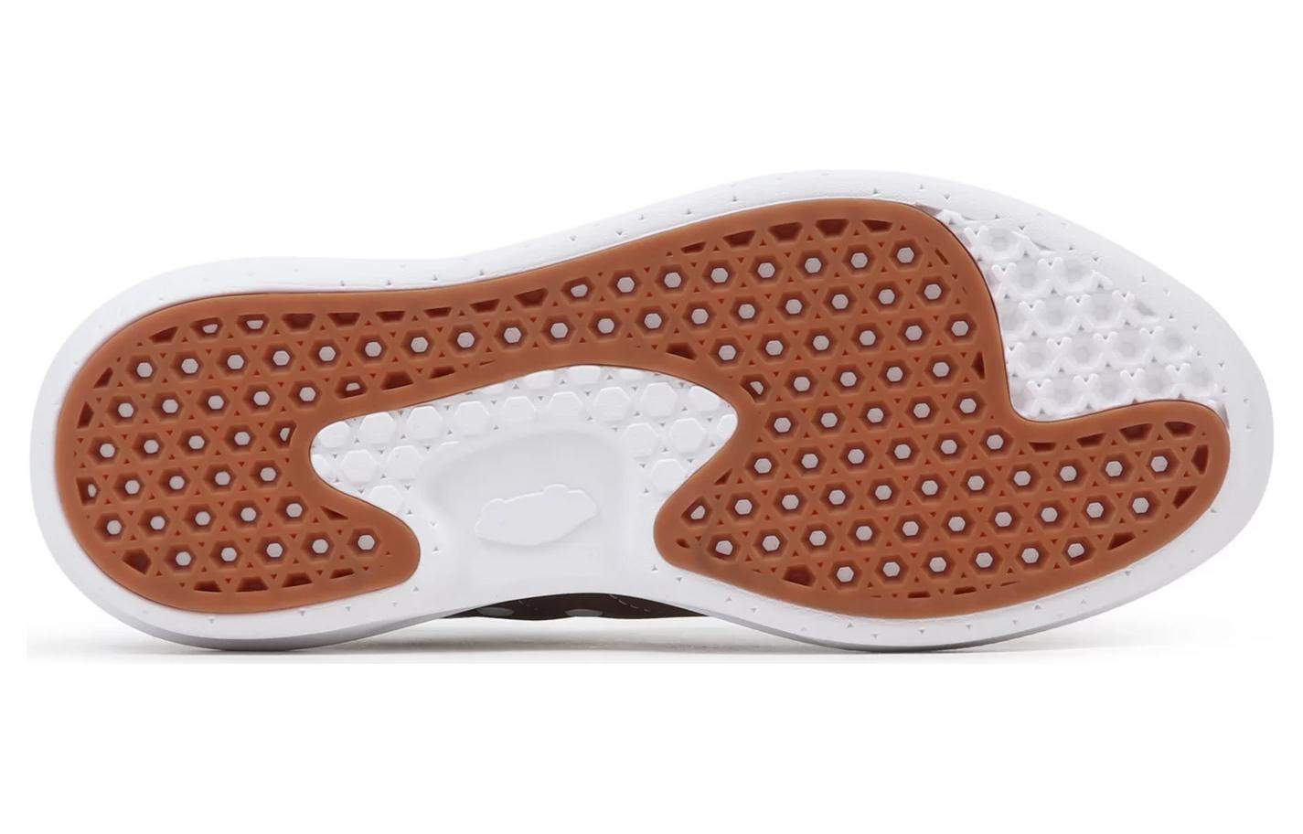 Shop バンズ オールドスクール Overt CC ポップカラー ブラウン VN0A7Q5E1NU