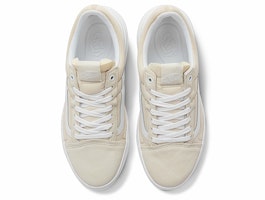 Vans Old Skool Overt CC 'Pasir Putih' VN0A7Q5E1NF Shop Vans Old Skool Overt CC 'Pasir Putih' VN0A7Q5E1NF