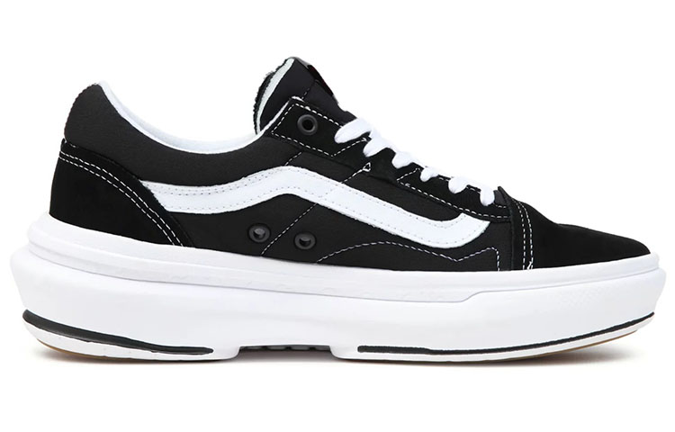 Lookbook Vans Old Skool Overt ComfyCush '黑白' VN0A7Q5EBA2
