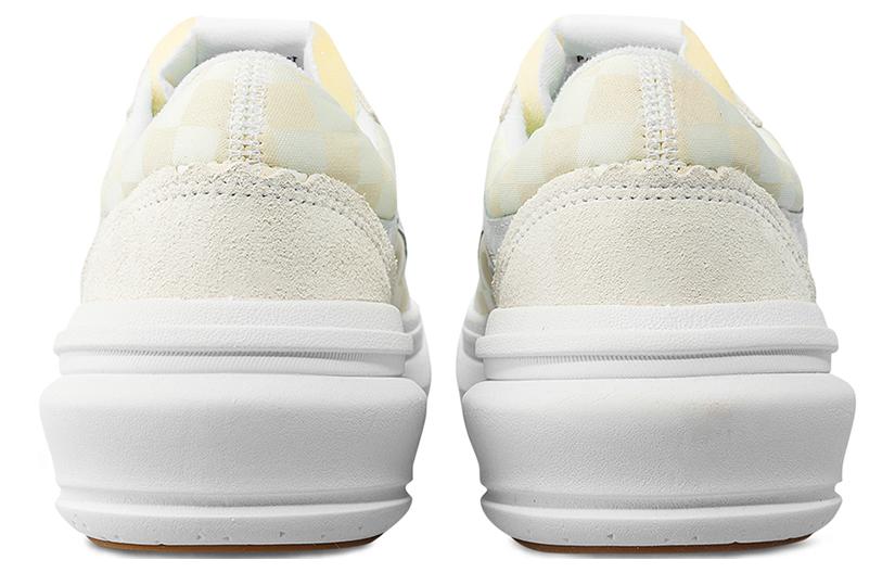 Lookbook Vans Old Skool Overt CC 舒適潮流 輕便耐磨防滑 低筒 滑板鞋 男女款 白色