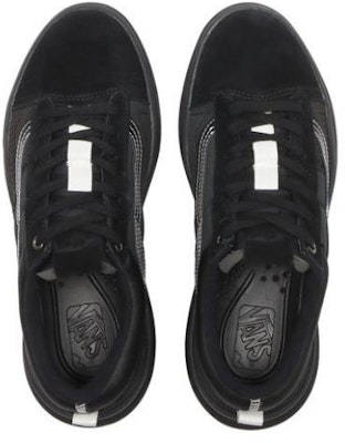 Vans经典款Overt Plus CC“黑色” VN0005WJBKA Shop Vans经典款Overt Plus CC“黑色” VN0005WJBKA