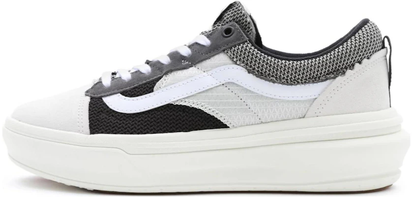 Vans Old Skool Overt Plus CC 潮流休閒 防滑耐磨 低筒 板鞋 男女同款 白黑 Buy Vans Old Skool Overt Plus CC 潮流休閒 防滑耐磨 低筒 板鞋 男女同款 白黑