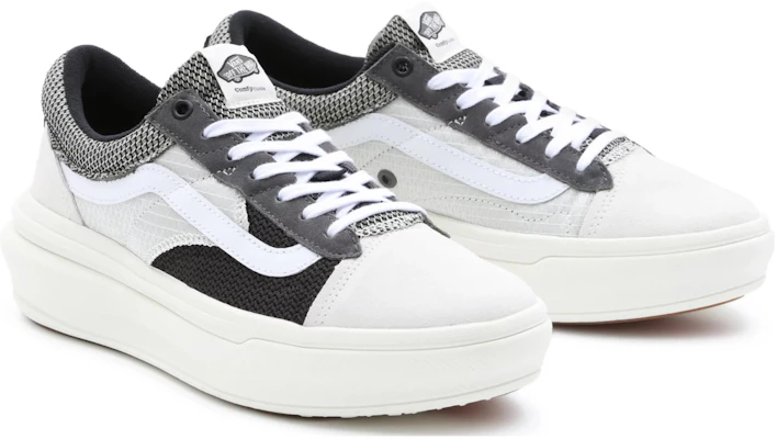 Vans Old Skool Overt Plus CC 潮流休閒 防滑耐磨 低筒 板鞋 男女同款 白黑 Lookbook Vans Old Skool Overt Plus CC 潮流休閒 防滑耐磨 低筒 板鞋 男女同款 白黑