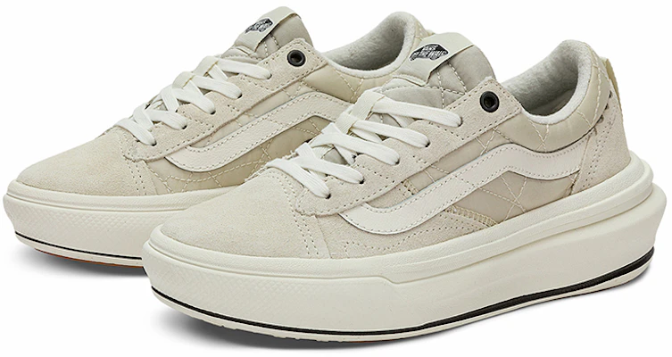 Vans Old Skool Overt Plus CC 厚底休閒 防滑增高 低筒 板鞋 男女同款 燕麥色 Shop Vans Old Skool Overt Plus CC 厚底休閒 防滑增高 低筒 板鞋 男女同款 燕麥色