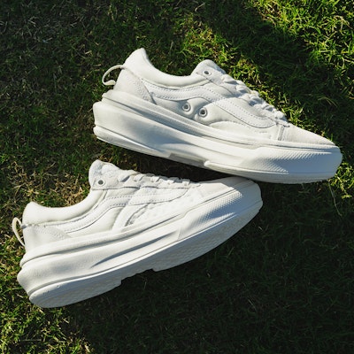 Vans Old Skool Overt Plus ComfyCush 'White Light Brown' VN0A4BVLQC5 3