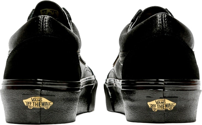 Vans Old Skool Platform 'Hitam Emas' VN0A3B3UZX1 Shop Vans Old Skool Platform 'Hitam Emas' VN0A3B3UZX1