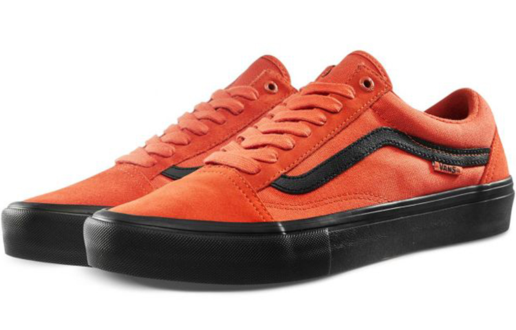 Order Vans Old Skool Pro '鯉魚黑' VN0A45JCVG3