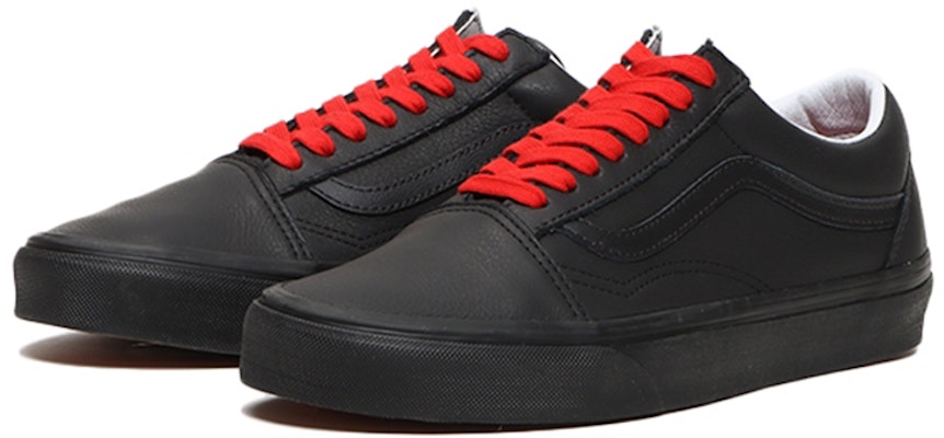 Vans经典纯黑滑板鞋 VN0A3WKT3ZO Lookbook Vans经典纯黑滑板鞋 VN0A3WKT3ZO