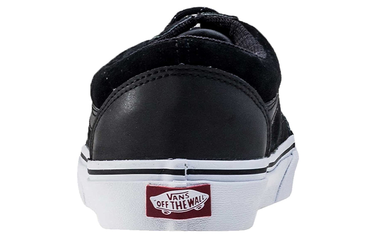 Shop Vans Old Skool Edisi Semula 'Hitam Putih' VN0A2XS6K9B