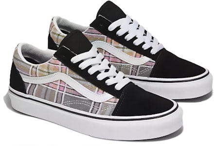 Vans Old Skool Skateboarding 'Hitam' VN000CP5239 Lookbook Vans Old Skool Skateboarding 'Hitam' VN000CP5239