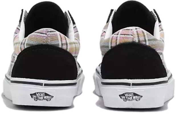 Vans Old Skool Skateboarding 'Hitam' VN000CP5239 Lookbook Vans Old Skool Skateboarding 'Hitam' VN000CP5239
