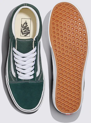 Vans Old Skool 滑板鞋 VN000D7ZPRM Lookbook Vans Old Skool 滑板鞋 VN000D7ZPRM