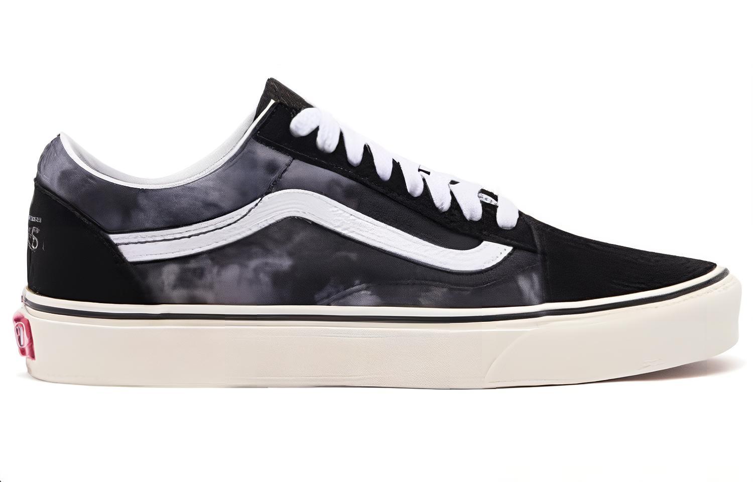 Order Vans Old Skool Asap Kelabu VN0A4U3B0FP